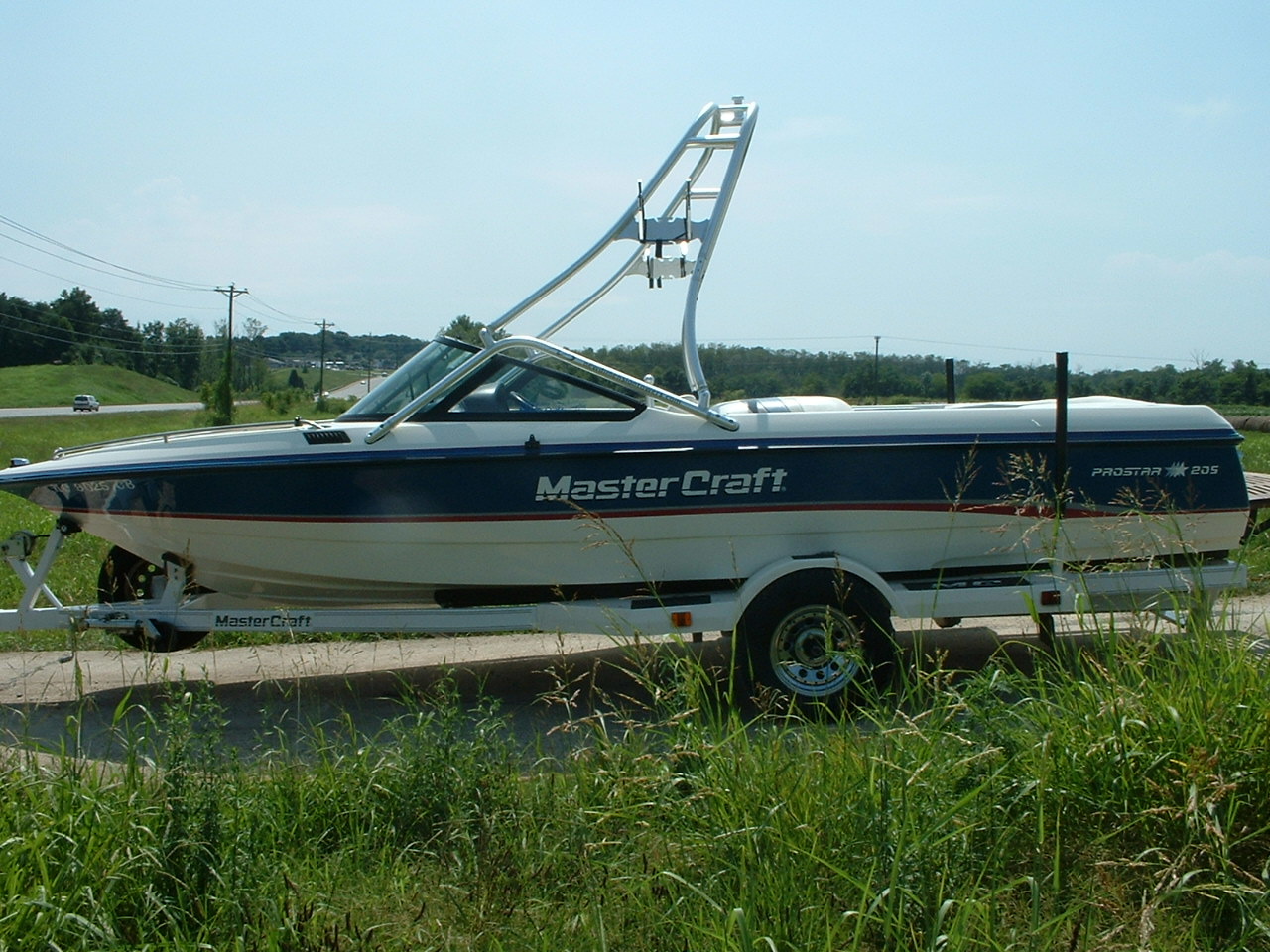 main view of 92 - 95 mastercraft prostar 205 with new dimension wake tower